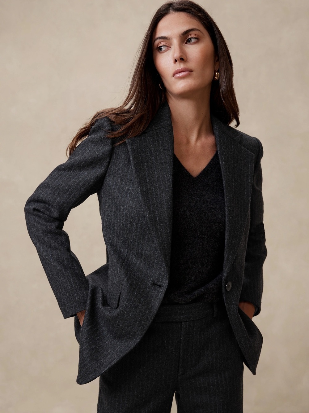 Banana Republic • Arama Italian Flannel Blazer jacket in Grey Stripe wool